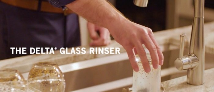 Delta® Glass Rinser
